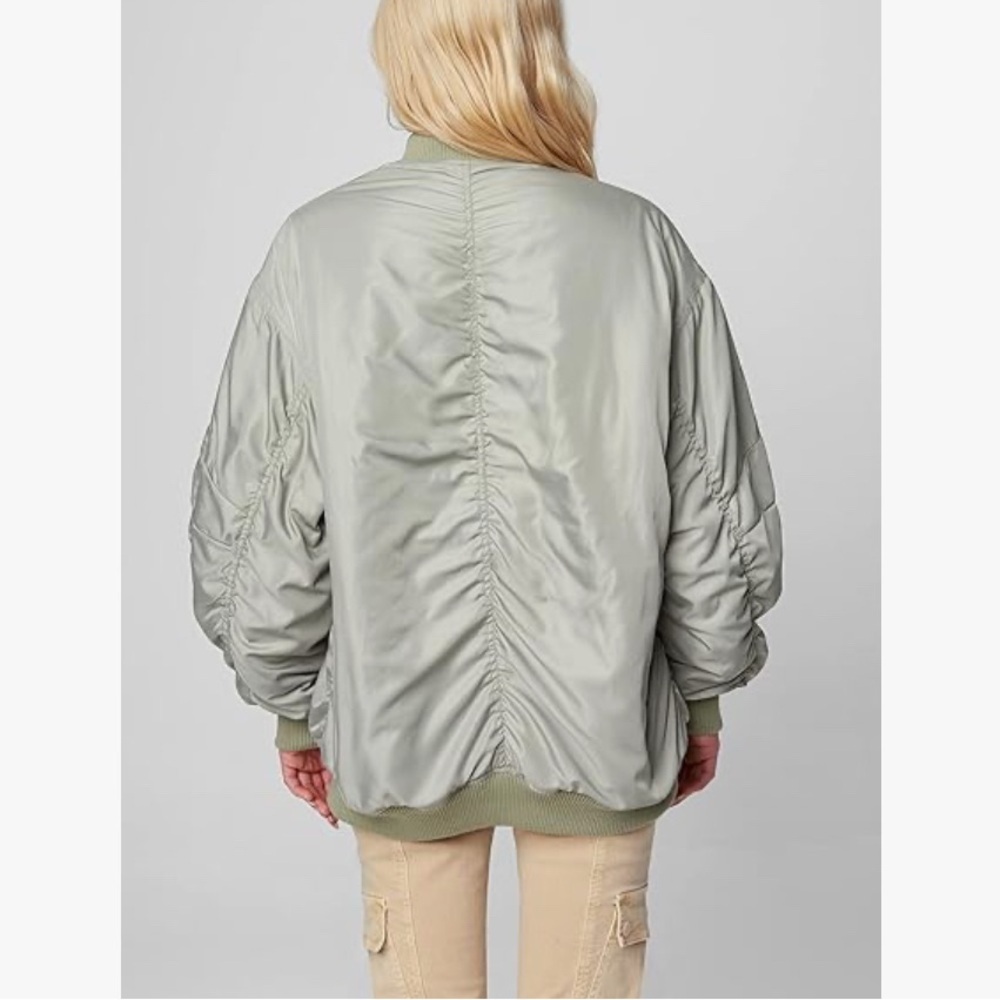 BLANKNYC‎ Women’s Oversized Long Nylon Bomber Jacket Sage Green Size Medium - Picture 2 of 16